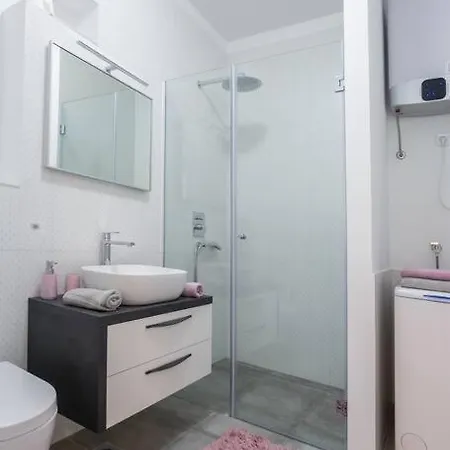 Vana & Tea Luxury Studio **** Apartment Split